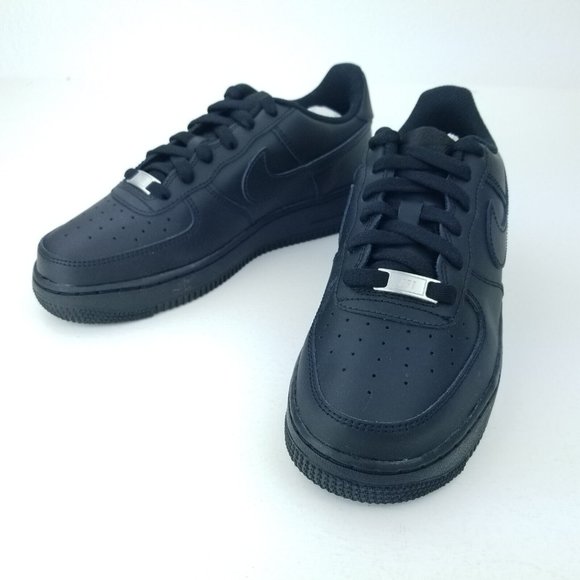 Nike Air Force 1 Low LE GS Triple Black Orig DH2920 001 Women's size 7.5, 8, 8.5 - Picture 3 of 9